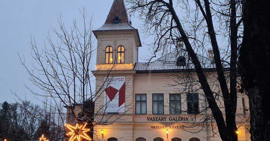 Vaszary Karácsony - művészetbarátoknak!